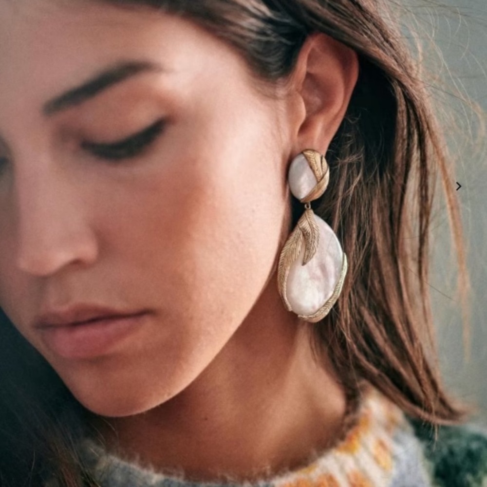 Sezane marine earrings VGUC